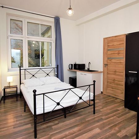 Roomspoznan Pl - Apartamenty I Pokoje Polwiejska 20 - 24H Self Check-In Esterno foto