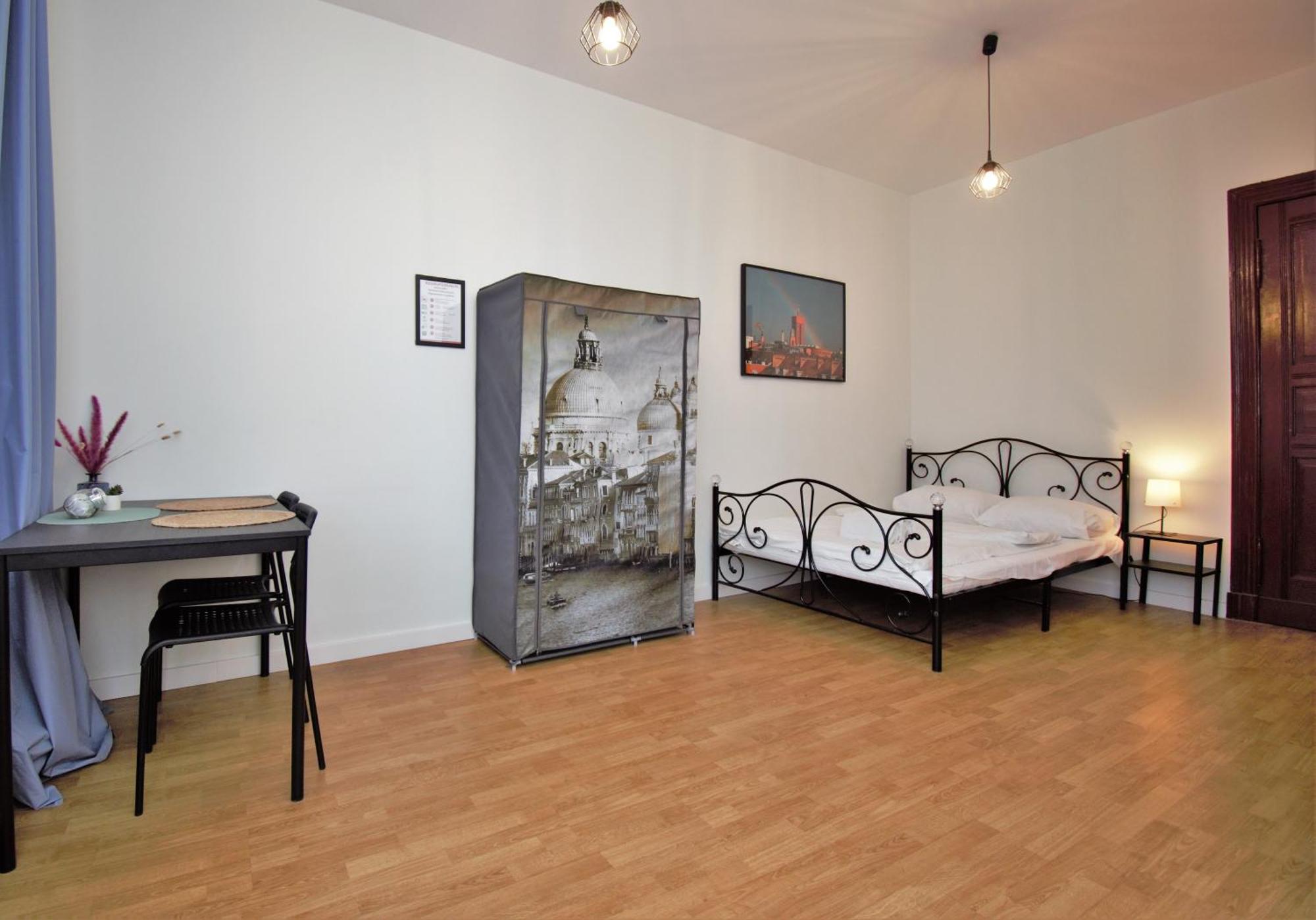 Roomspoznan Pl - Apartamenty I Pokoje Polwiejska 20 - 24H Self Check-In Esterno foto