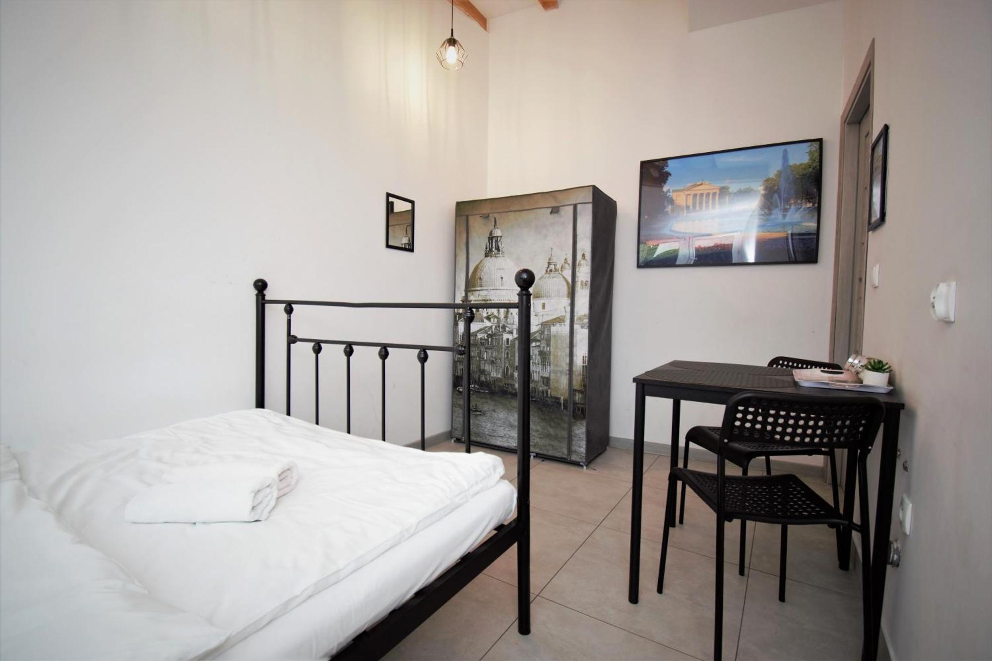 Roomspoznan Pl - Apartamenty I Pokoje Polwiejska 20 - 24H Self Check-In Esterno foto