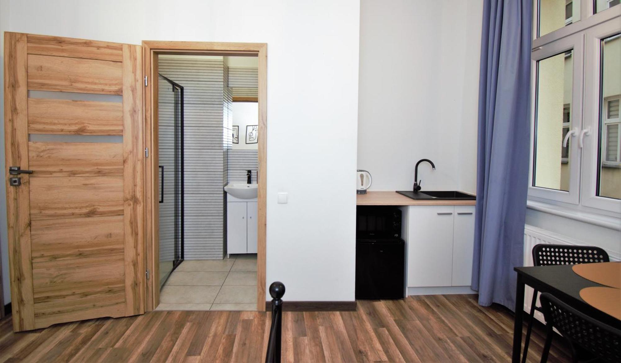 Roomspoznan Pl - Apartamenty I Pokoje Polwiejska 20 - 24H Self Check-In Esterno foto